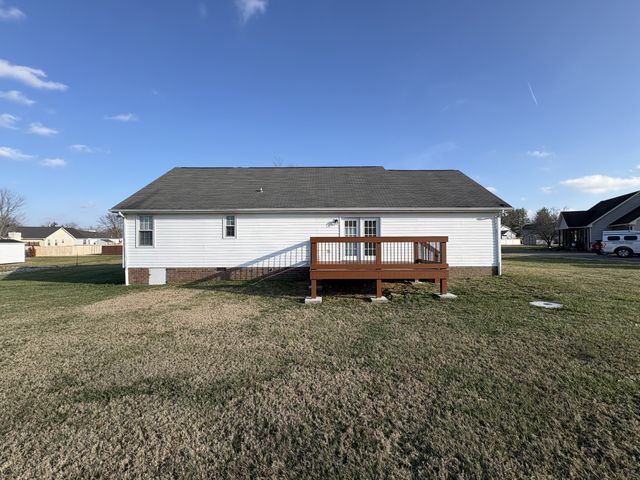 2002 Dogwood Ln, Greenbrier, TN 37073