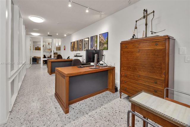 337 Palermo Ave, Coral Gables, FL 33134