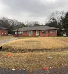 1350 Brinwood Drive, Macon, GA 31204