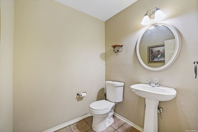 9511 Kirk Pond, San Antonio, TX 78240