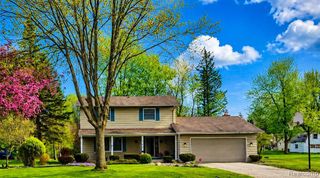 6103 Trenton Drive, Flint, MI 48532