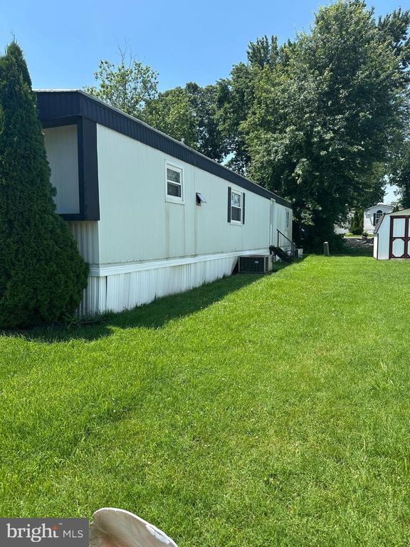 45 MANTUA GROVE RD #T4, West Deptford, NJ 08066