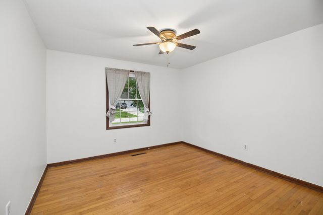2621 E Heritage Drive, Kankakee, IL 60901