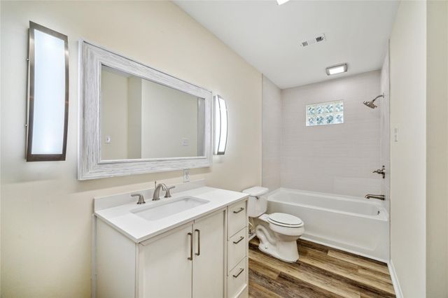 15502 Atwood Lane, Crosby, TX 77532