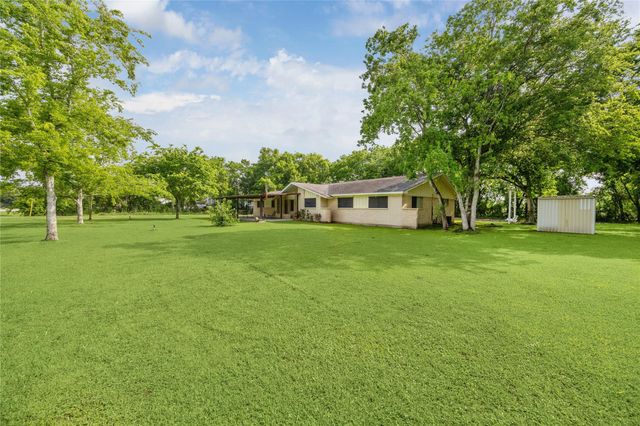 15502 Atwood Lane, Crosby, TX 77532