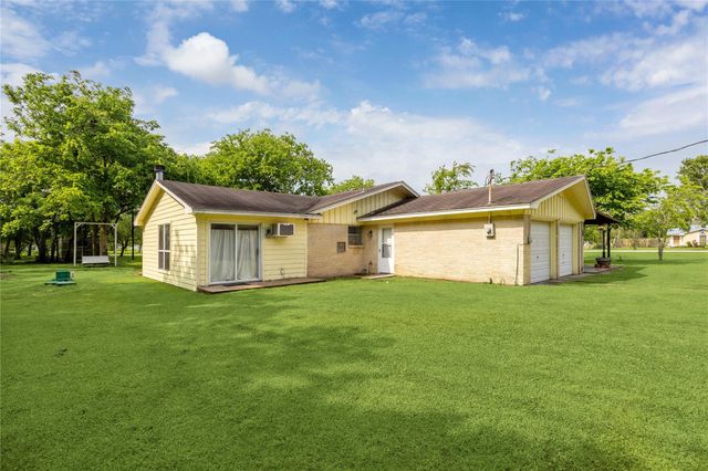 15502 Atwood Lane, Crosby, TX 77532