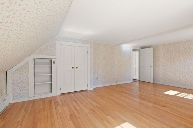 19 Highland St, Gloucester, MA 01930