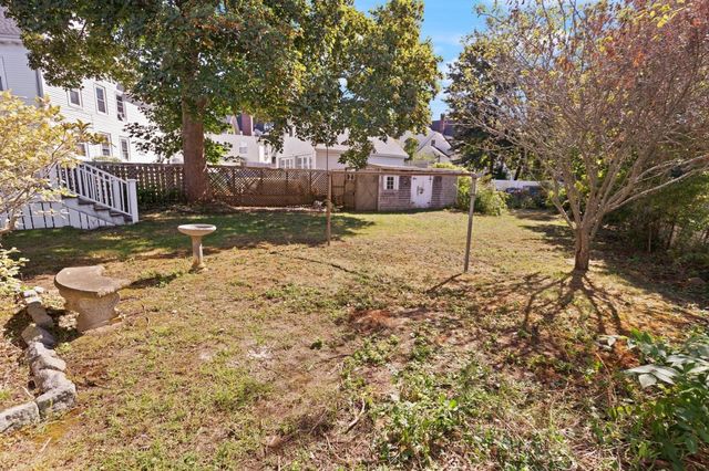 19 Highland St, Gloucester, MA 01930