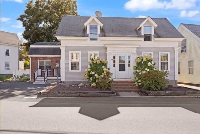 19 Highland St, Gloucester, MA 01930