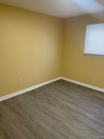 13417 FELLRATH Street W, Taylor, MI 48180