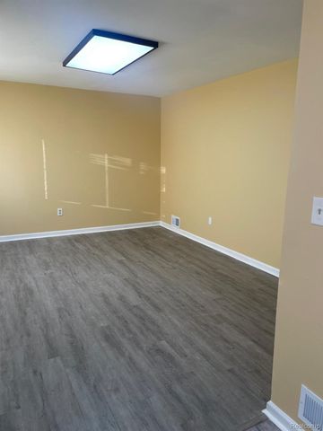 13417 FELLRATH Street W, Taylor, MI 48180