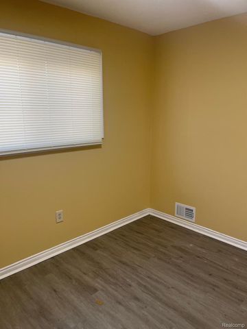 13417 FELLRATH Street W, Taylor, MI 48180