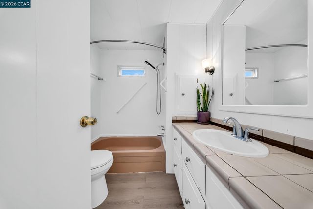 3466 Willow Pass Rd 54, Concord, CA 94519