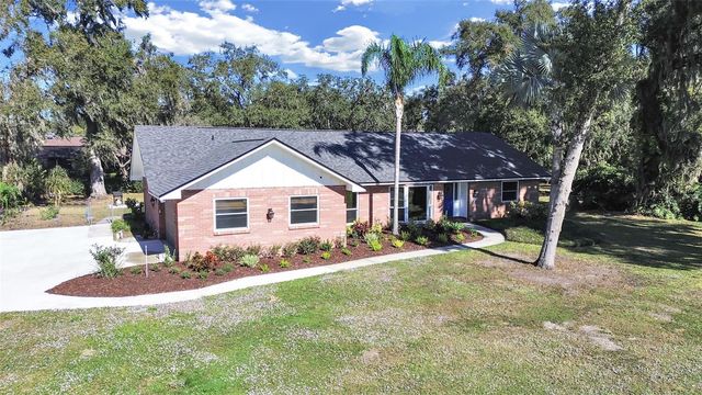 2921 CHELSEA WOODS DRIVE, Valrico, FL 33596