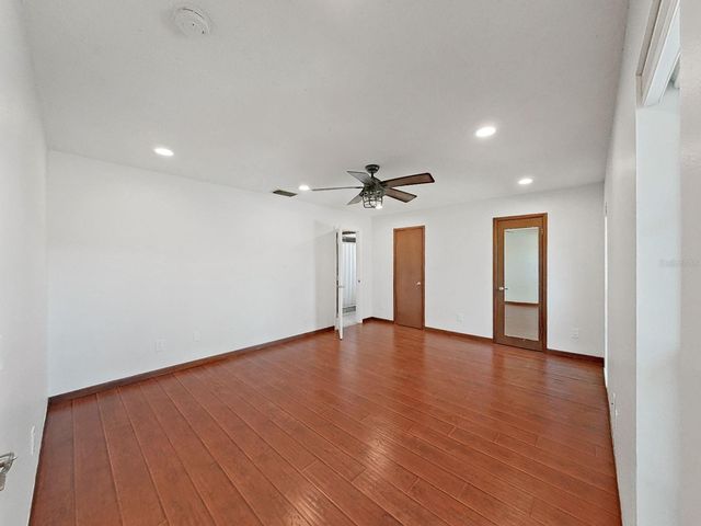 2921 CHELSEA WOODS DRIVE, Valrico, FL 33596