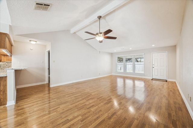 3202 Sand Reef Lane, League City, TX 77573