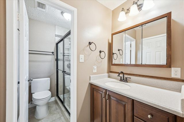 3202 Sand Reef Lane, League City, TX 77573