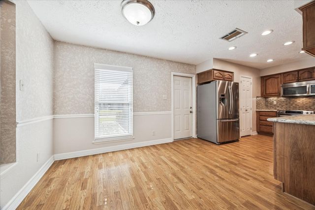 3202 Sand Reef Lane, League City, TX 77573