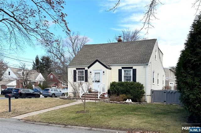 1037 Carnation Drive, New Milford, NJ 07646