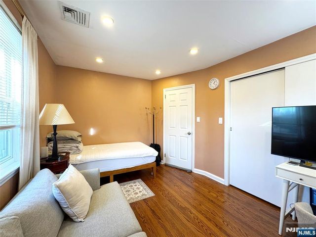 1037 Carnation Drive, New Milford, NJ 07646