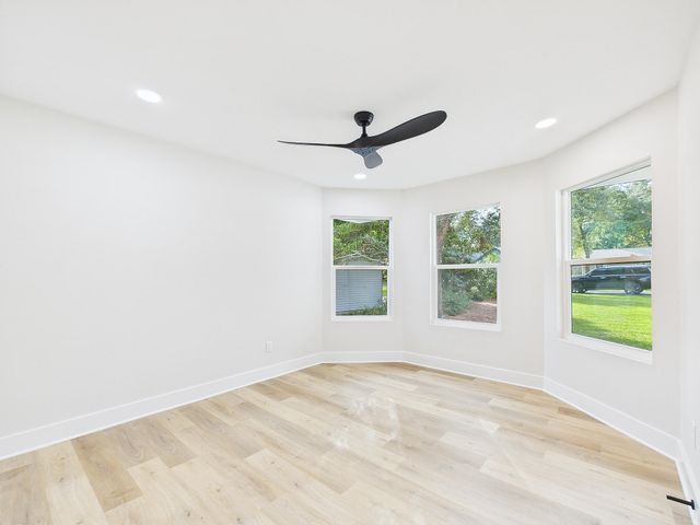 211 E Dominica Circle, Niceville, FL 32578