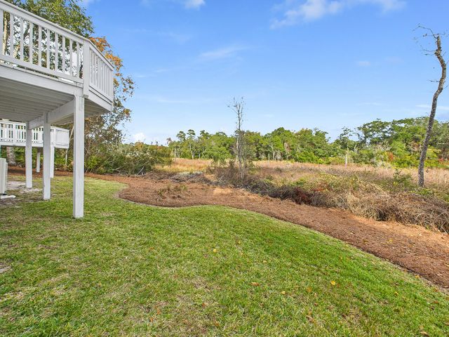 211 E Dominica Circle, Niceville, FL 32578