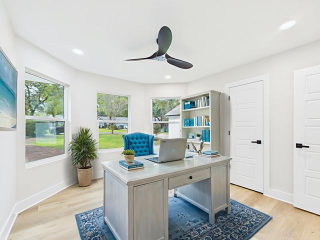 211 E Dominica Circle, Niceville, FL 32578