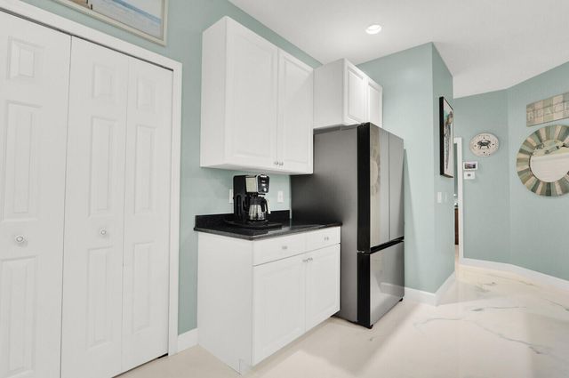 3265 Lakeshore Drive, Hutchinson Island, FL 34949