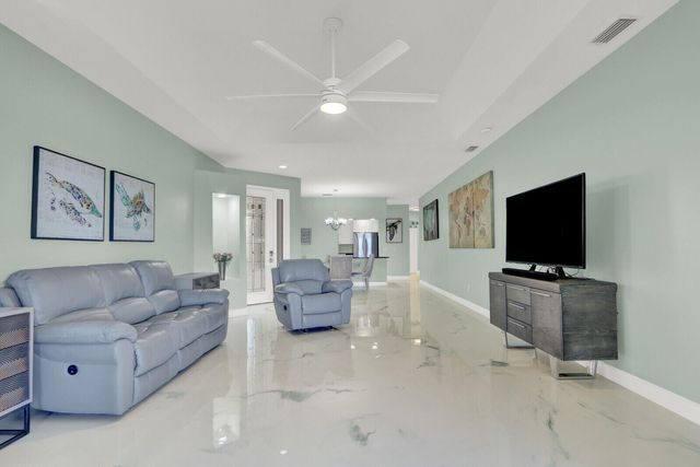 3265 Lakeshore Drive, Hutchinson Island, FL 34949