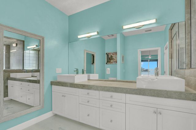 3265 Lakeshore Drive, Hutchinson Island, FL 34949