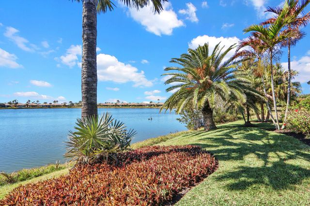 3265 Lakeshore Drive, Hutchinson Island, FL 34949