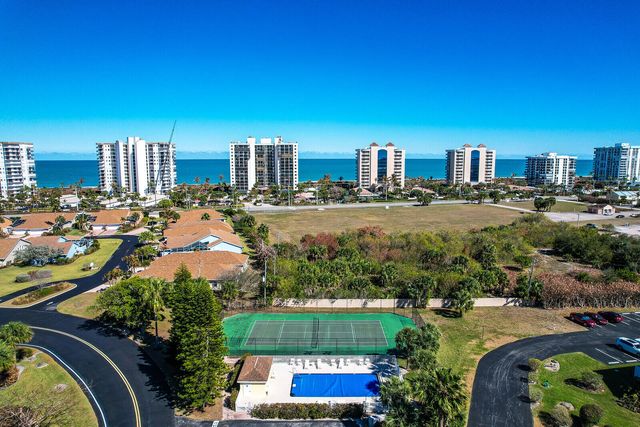 3265 Lakeshore Drive, Hutchinson Island, FL 34949