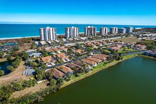 3265 Lakeshore Drive, Hutchinson Island, FL 34949