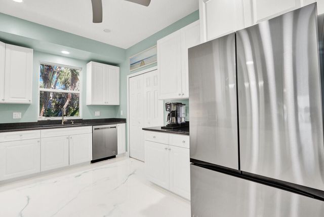 3265 Lakeshore Drive, Hutchinson Island, FL 34949