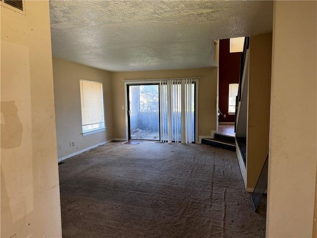 2764 Shellbark Road, Decatur, GA 30035