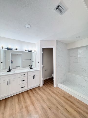 7709 Radford Circle, Plano, TX 75025