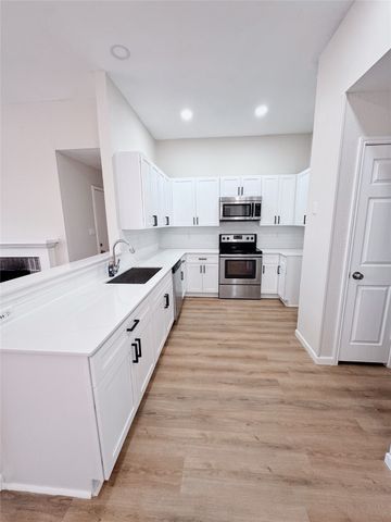 7709 Radford Circle, Plano, TX 75025