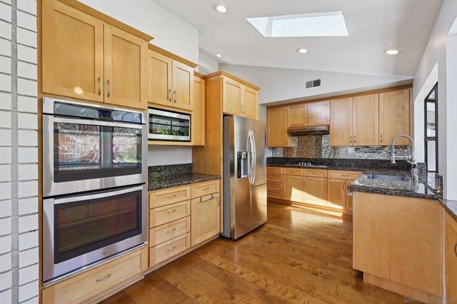 5727 Honors, San Diego, CA 92122