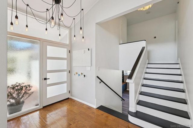 5727 Honors, San Diego, CA 92122