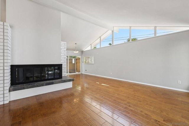 5727 Honors, San Diego, CA 92122