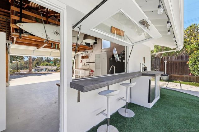 5727 Honors, San Diego, CA 92122