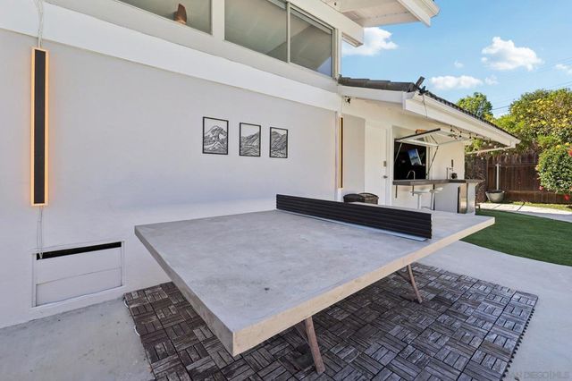 5727 Honors, San Diego, CA 92122