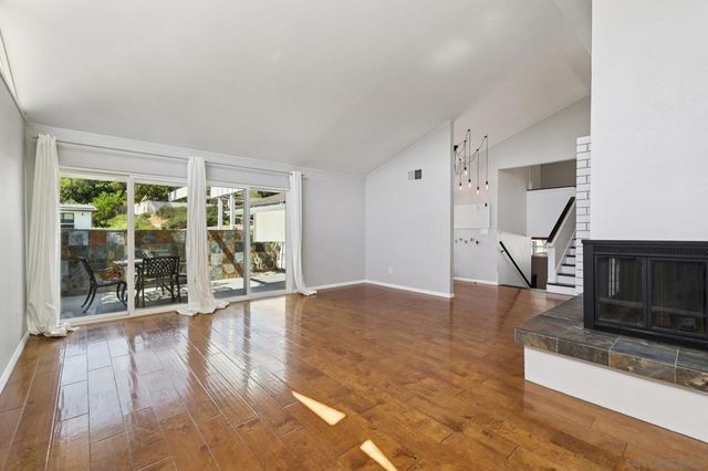 5727 Honors, San Diego, CA 92122