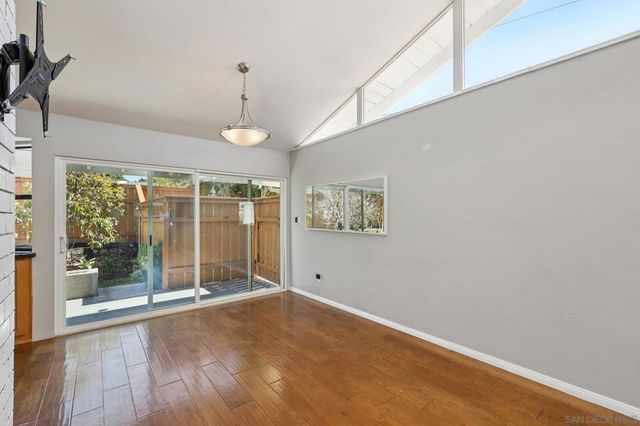 5727 Honors, San Diego, CA 92122