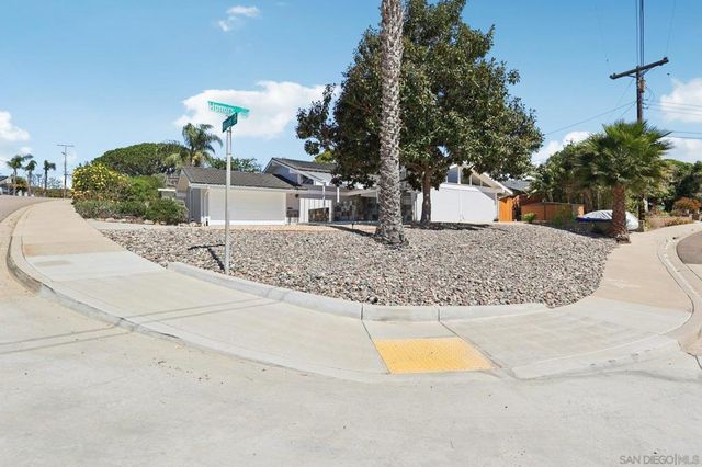 5727 Honors, San Diego, CA 92122