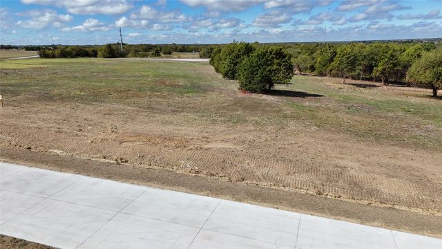 000 Machila Trail, Oak Leaf, TX 75154