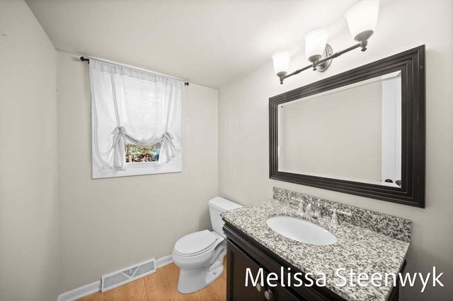 2091 Fawnwood Drive Se, City Of Kentwood, MI 49508