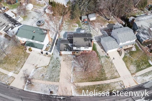 2091 Fawnwood Drive Se, City Of Kentwood, MI 49508