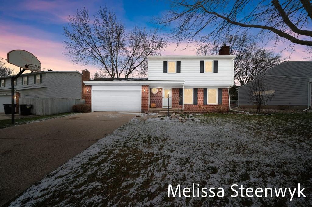 2091 Fawnwood Drive Se, City Of Kentwood, MI 49508