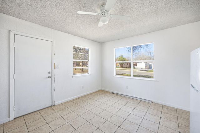 202 Forest ST, Georgetown, TX 78626